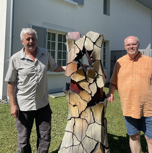 Du 17 au 23 juillet Villeneuve se donnera des airs d’atelier de sculpture sur bois à ciel ouvert