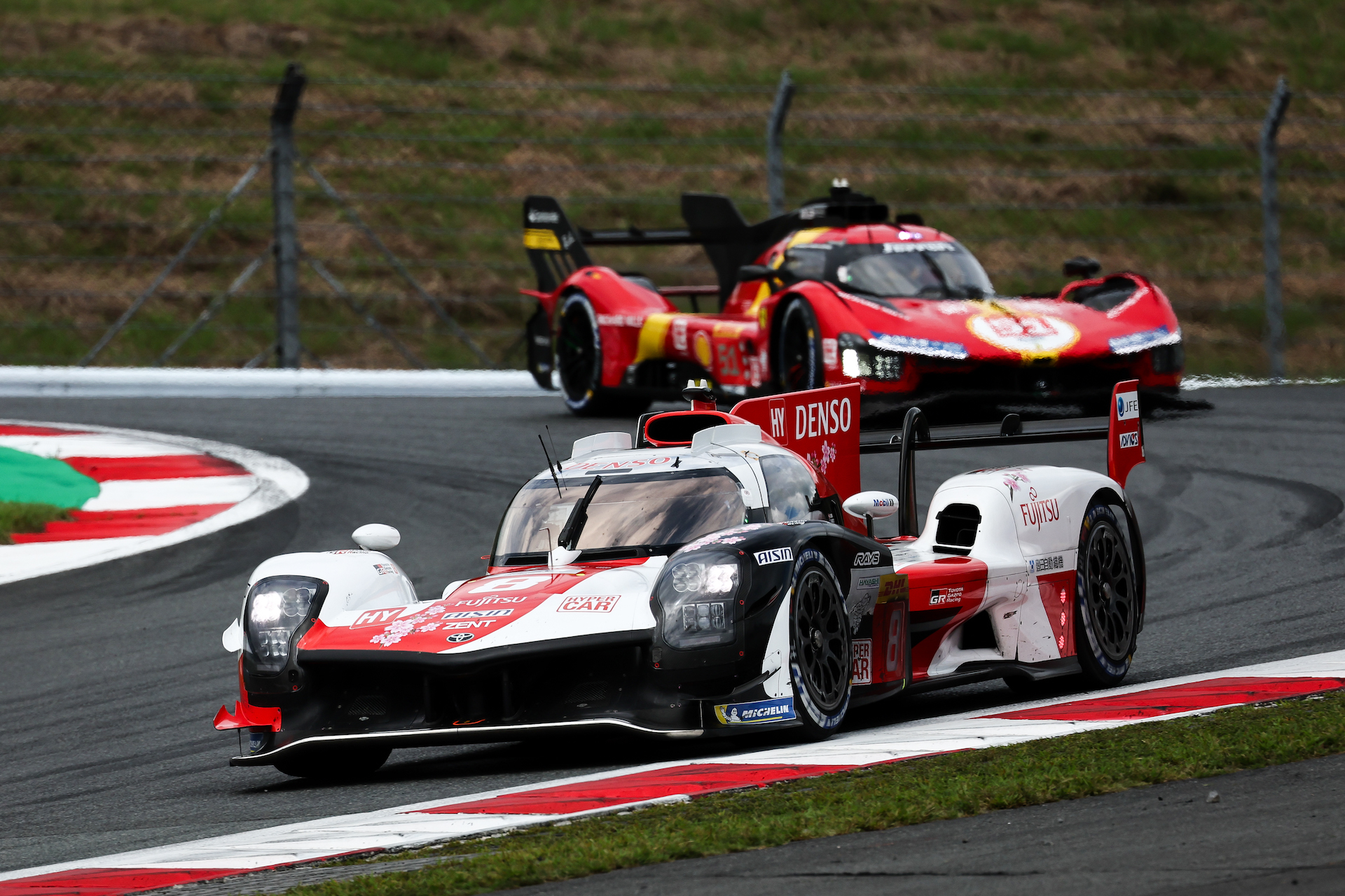 Automobilisme: Sébastien Buemi prend la 2ème place des "6 Heures de Fuji"