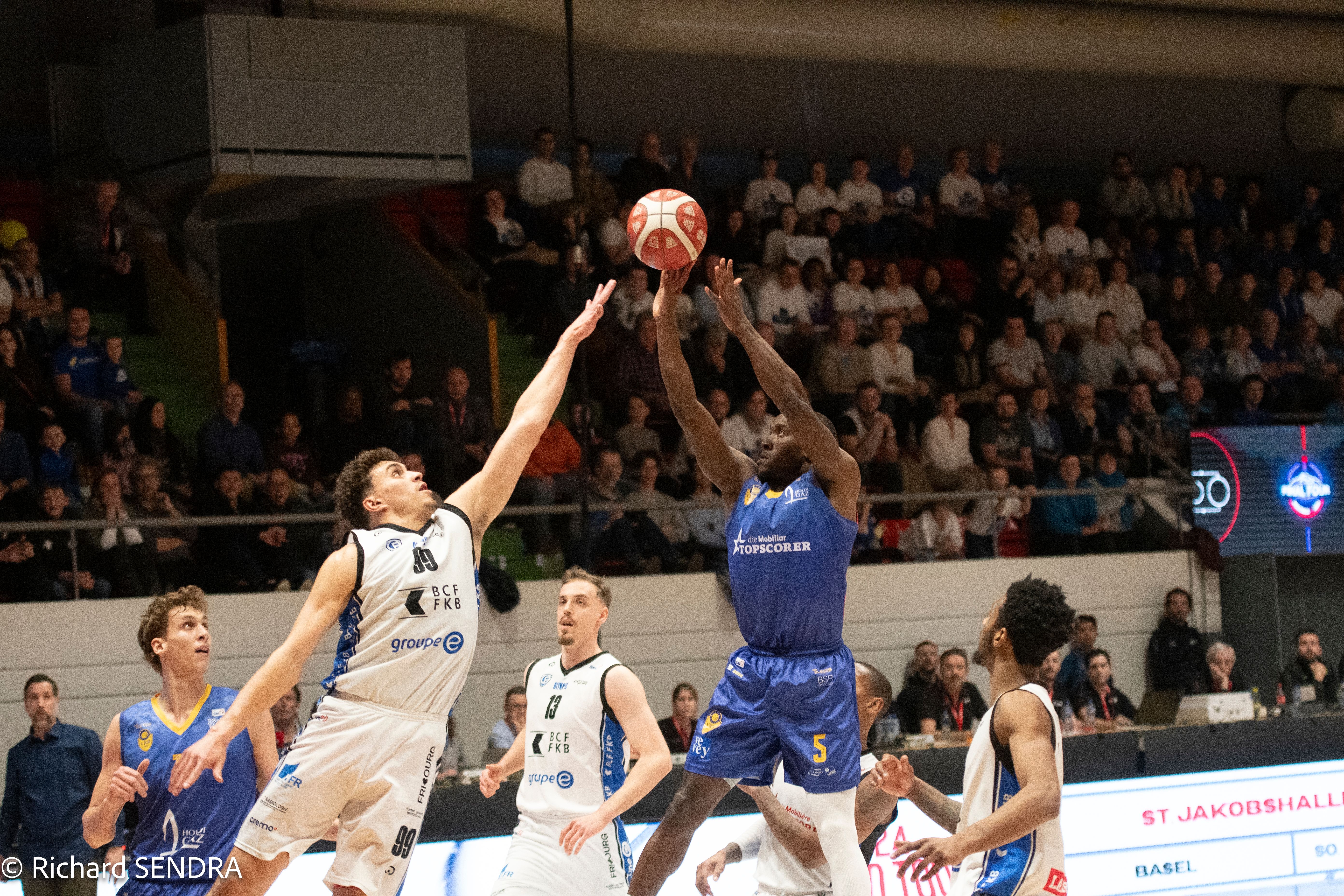 Basket - SBL Cup: un bon Vevey s'incline contre un excellent Olympic