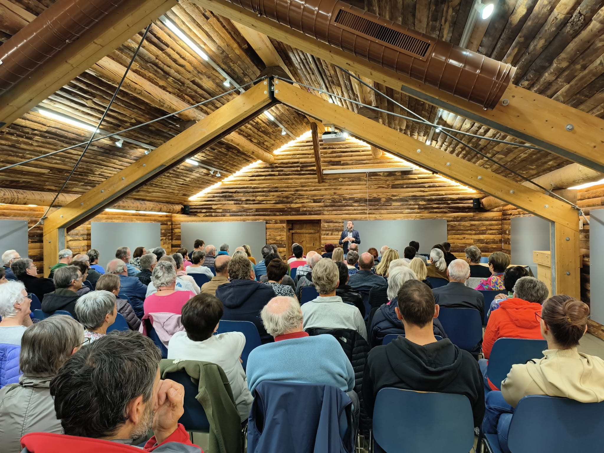 "Et si on parlait de ?" : les soirées-rencontres reviennent dans la Vallée d’Illiez