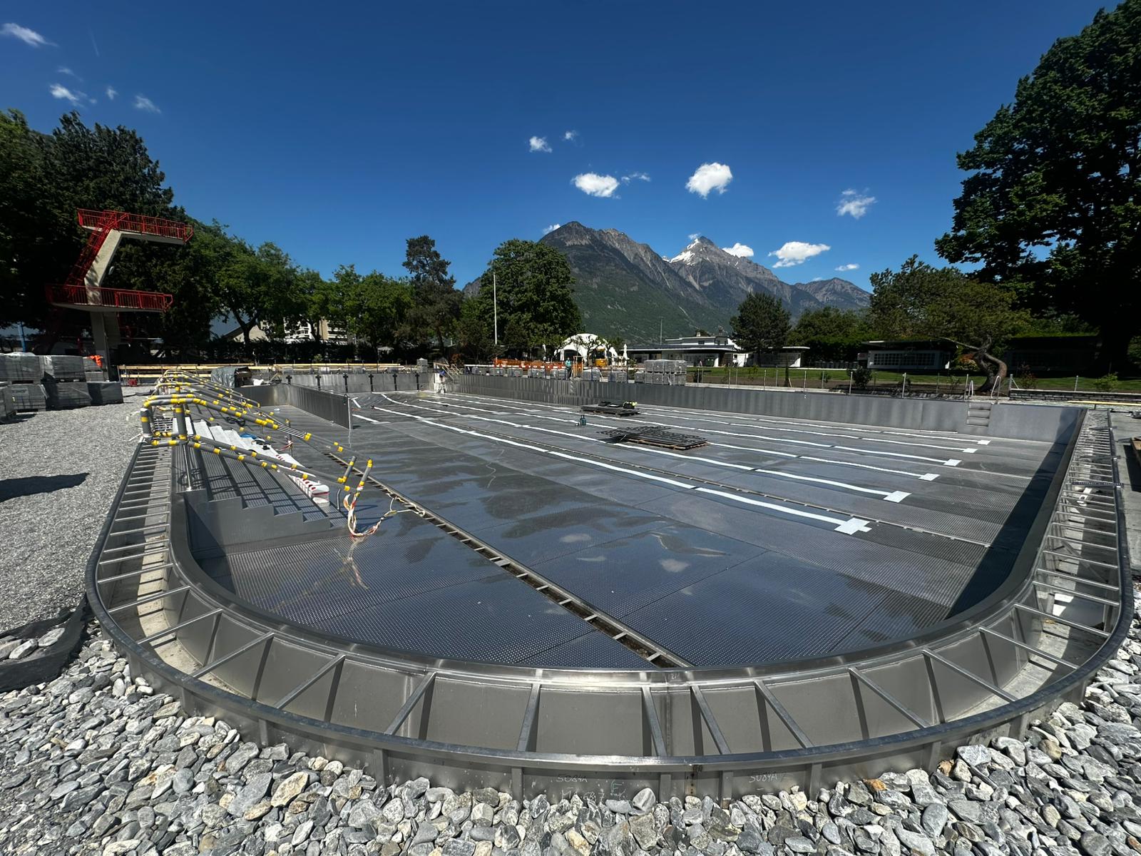 Piscine municipale de Martigny: 70 ans et un grand bain de modernité
