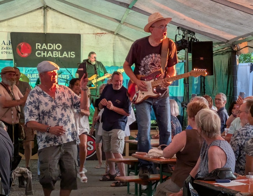 Le 2e Festival "Camping Blues" sous le signe du succès à Yvorne