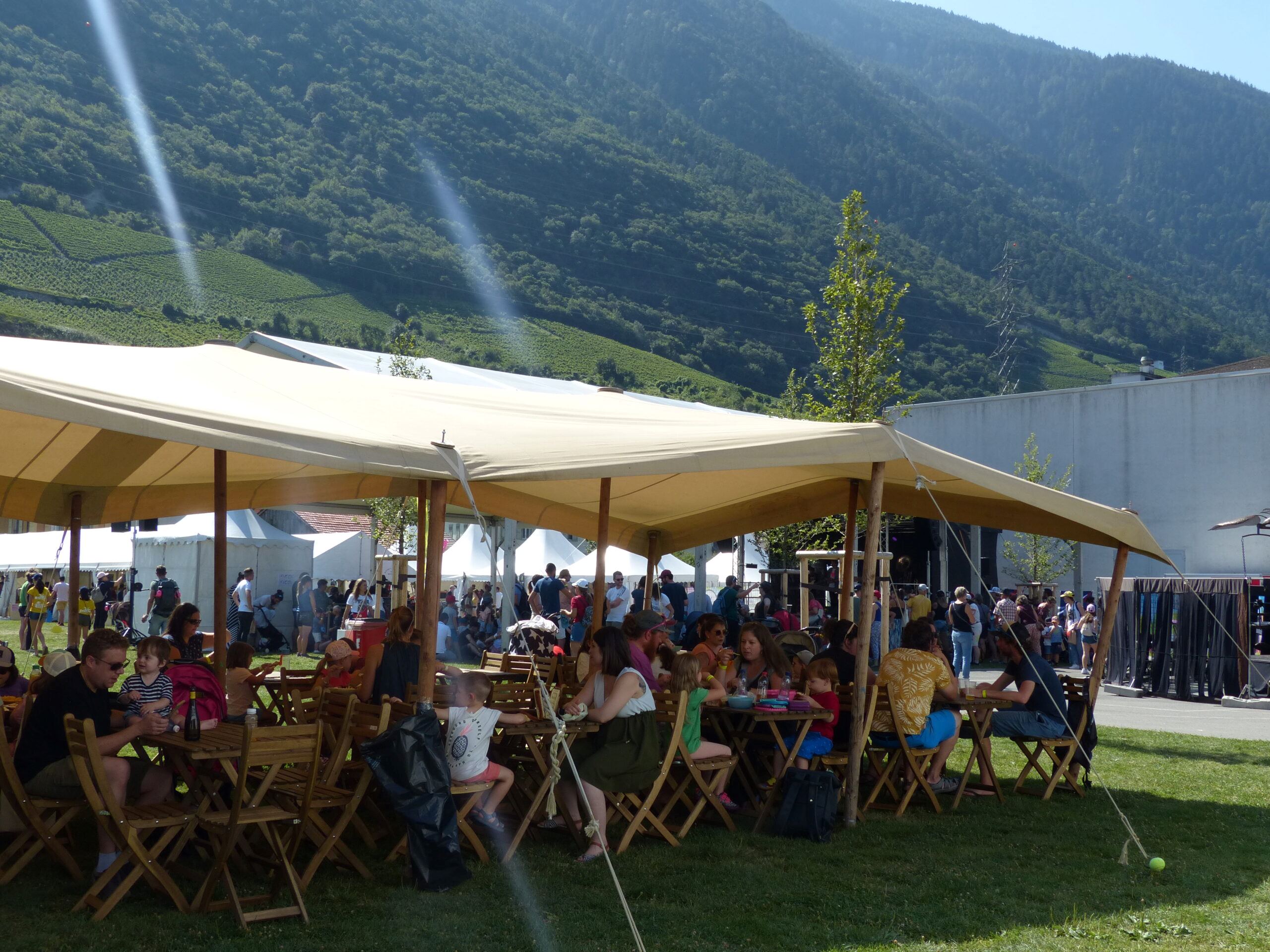 Charrat: une billetterie solidaire, c'est le concept original du festival "Hérisson sous Gazon"
