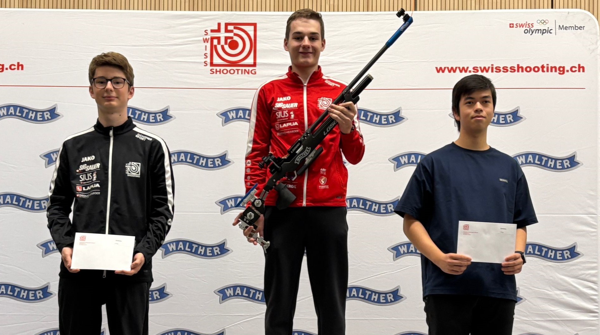 Tir sportif: médailles, records et nouvelle vie à Bienne - l'été doré de Dorian Saillen