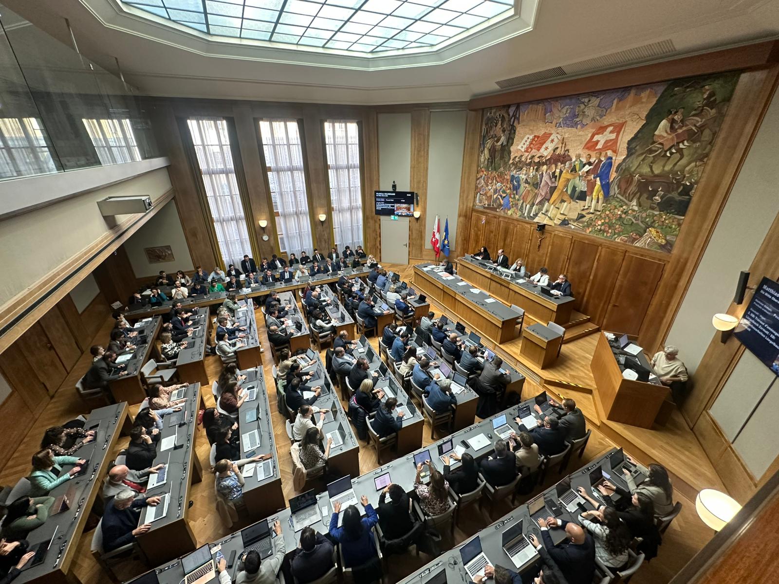 Suspension du chantier AOMC: le Grand Conseil réclame des réponses