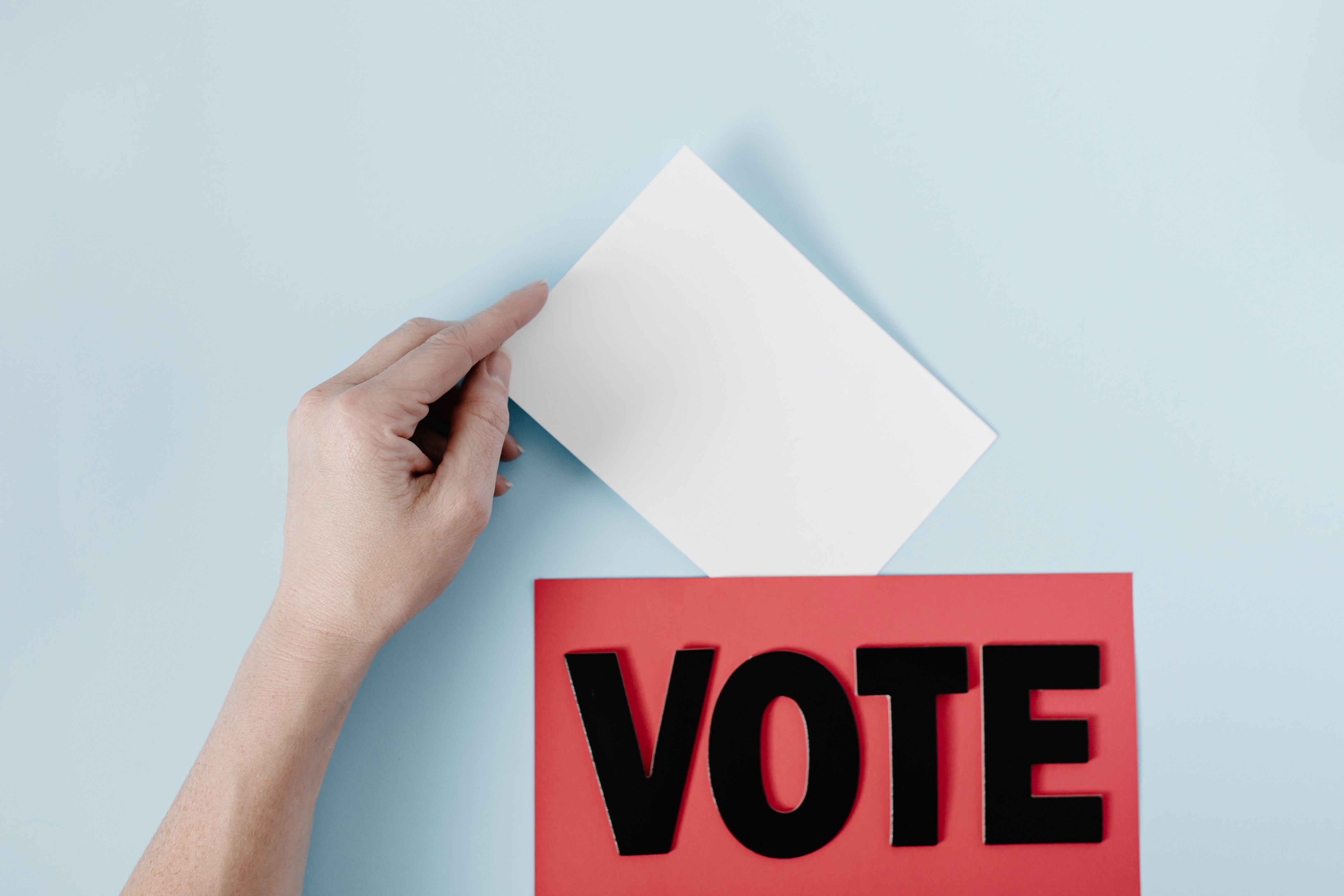 https://radiochablais.ch/images/2026/06/14/votations.jpg
