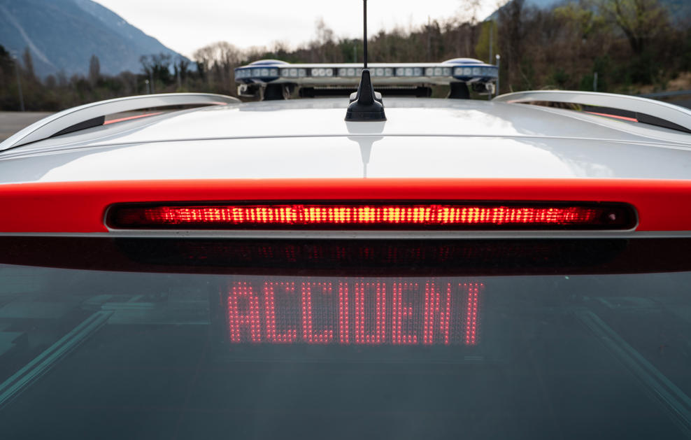 Une automobiliste décède après une sortie de route à Rougemont