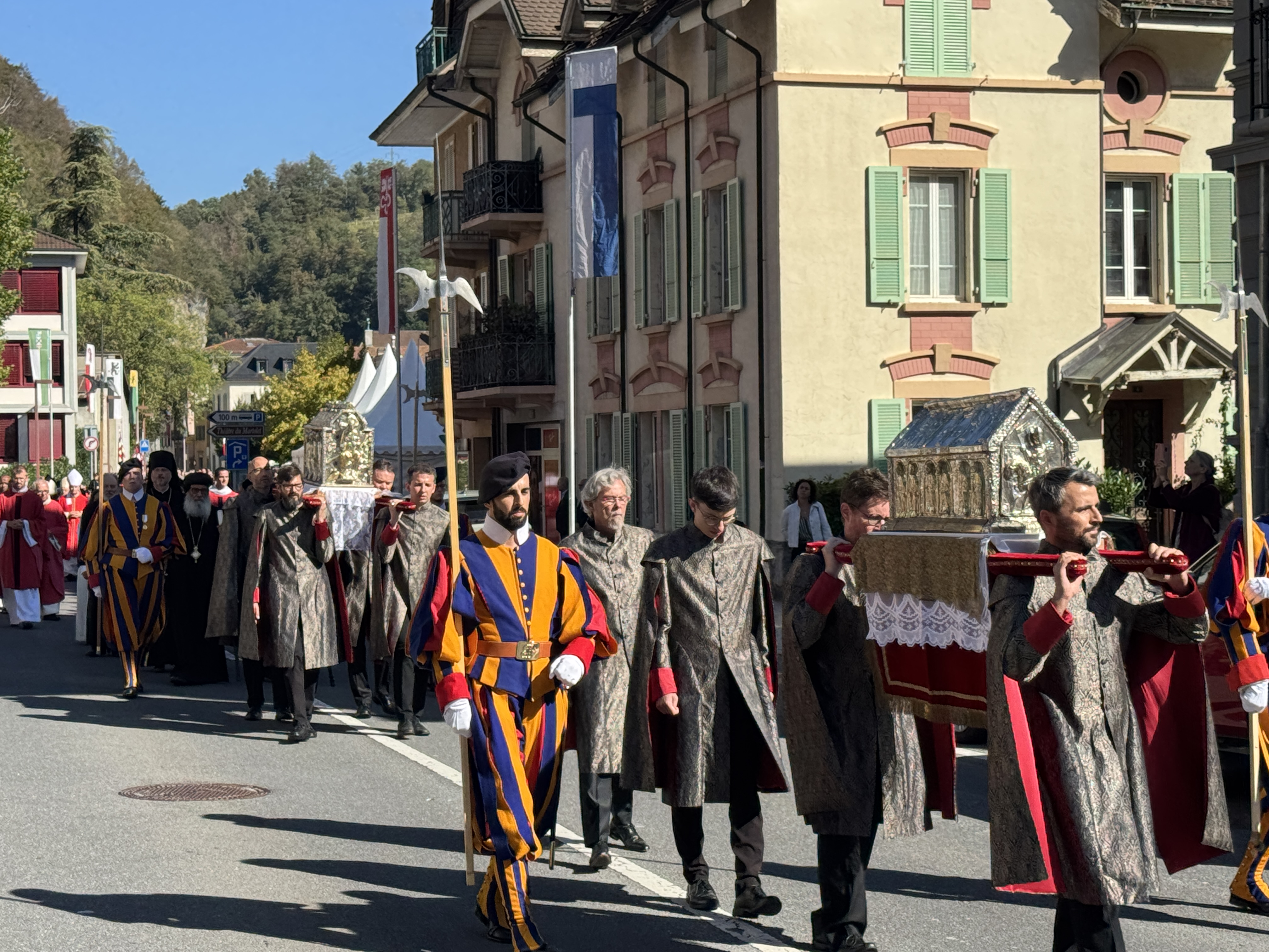 https://radiochablais.ch/images/2026/09/22/procession.jpeg