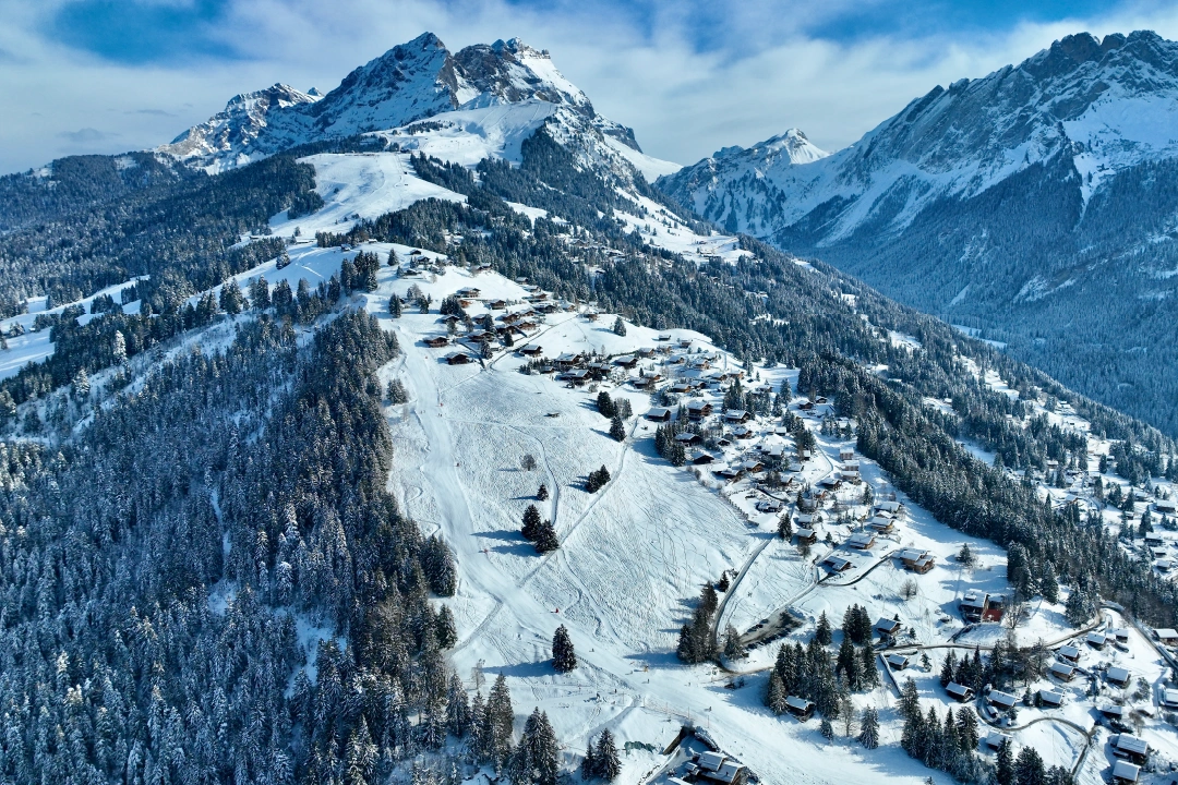 À l'heure des premiers flocons, focus sur la préparation des stations de la région à la saison hivernale